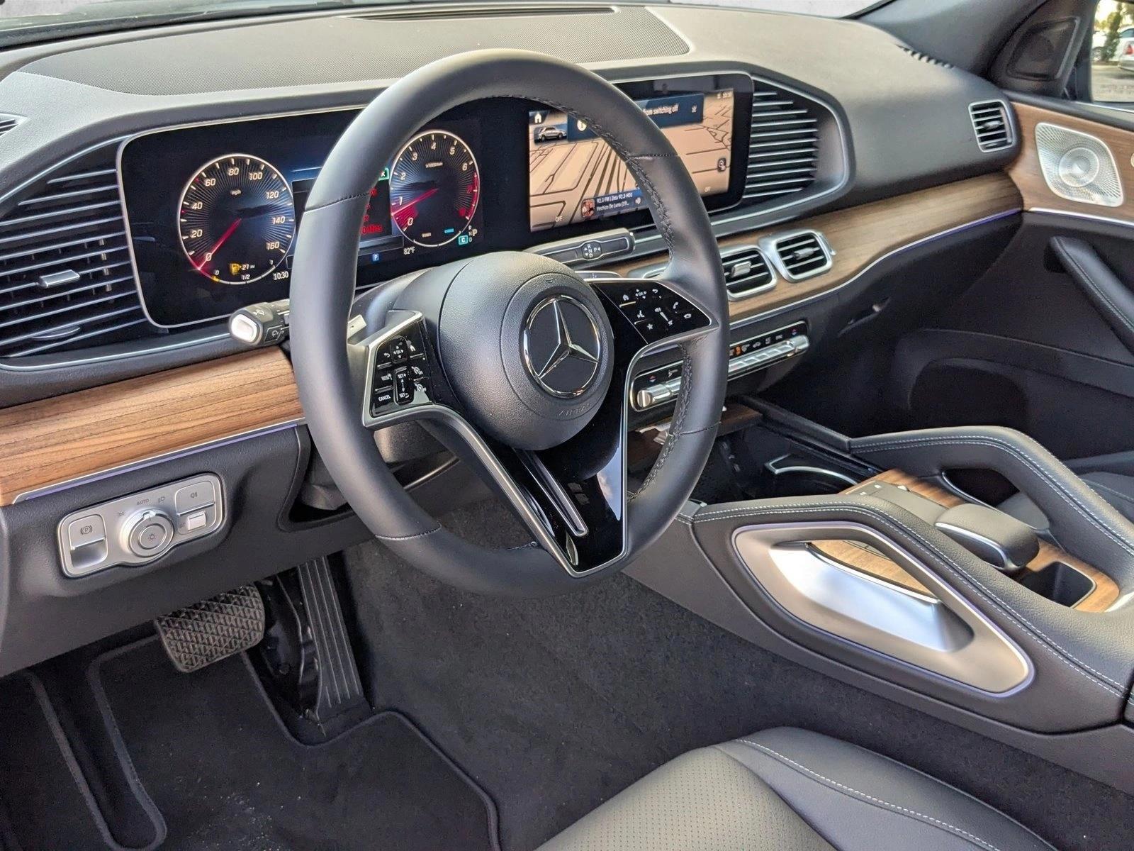 Thumbnail: 2026 Mercedes-Benz GLE - 3