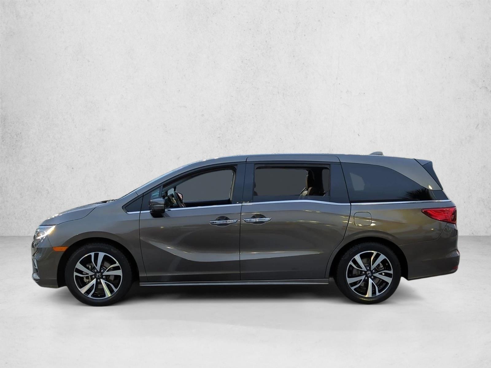 Thumbnail: 2019 Honda Odyssey - 2
