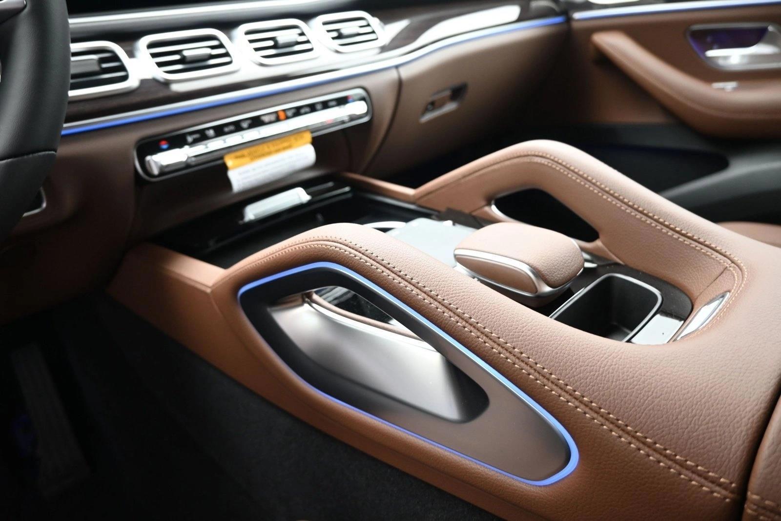 Thumbnail: 2026 Mercedes-Benz GLE - 4