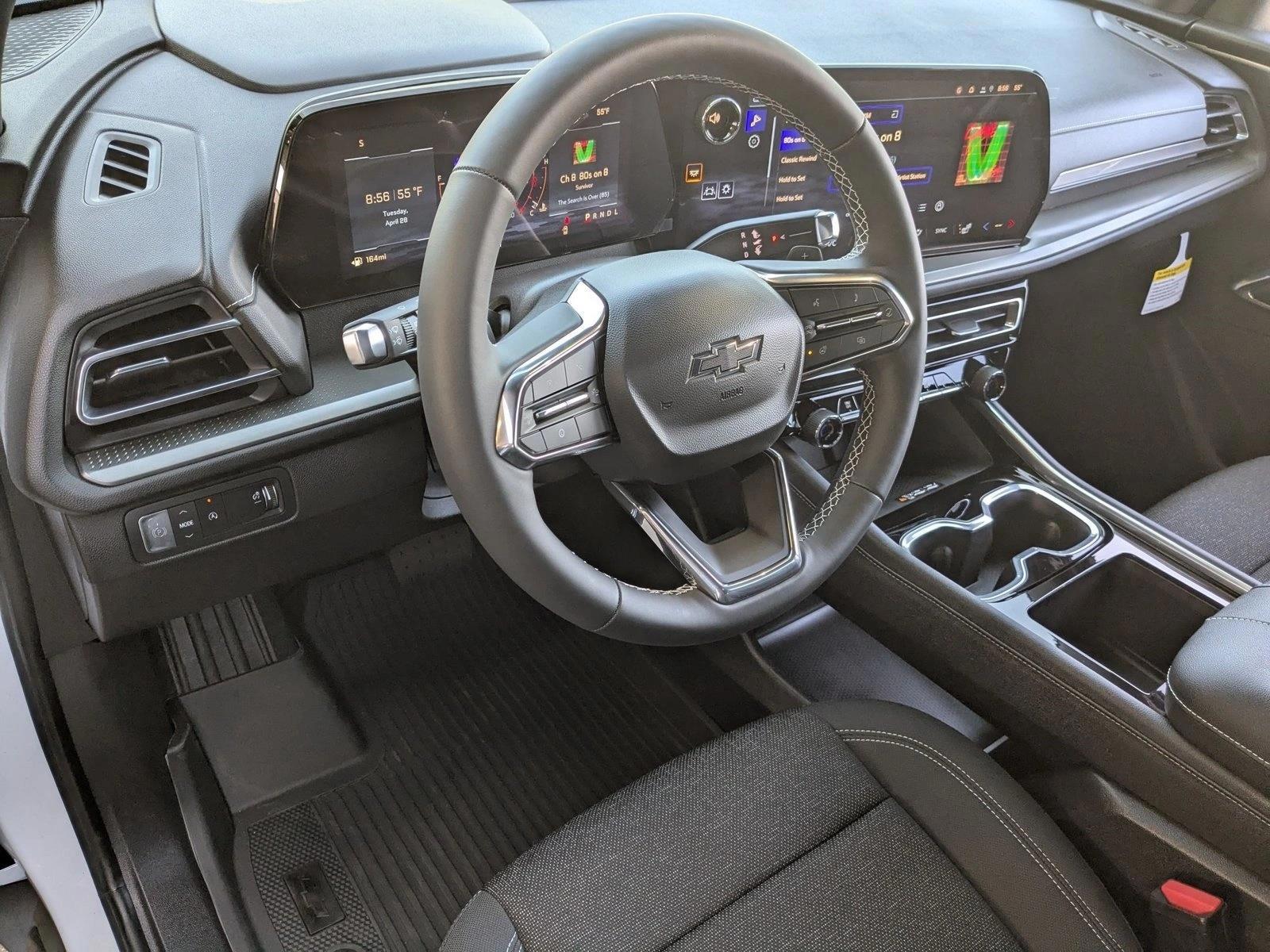 Thumbnail: 2026 Chevrolet Traverse - 3