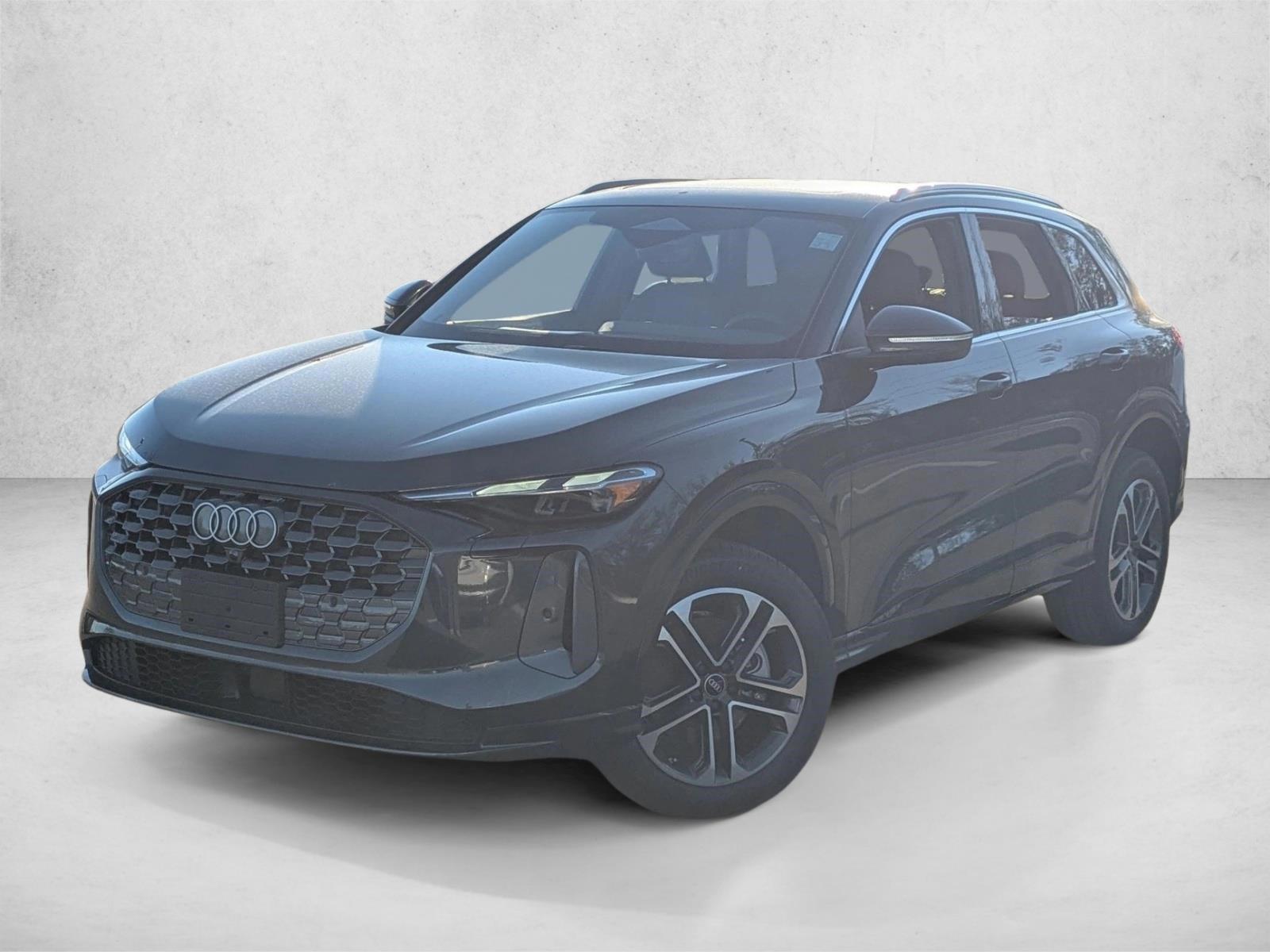 Thumbnail: 2025 Audi Q5 - 1