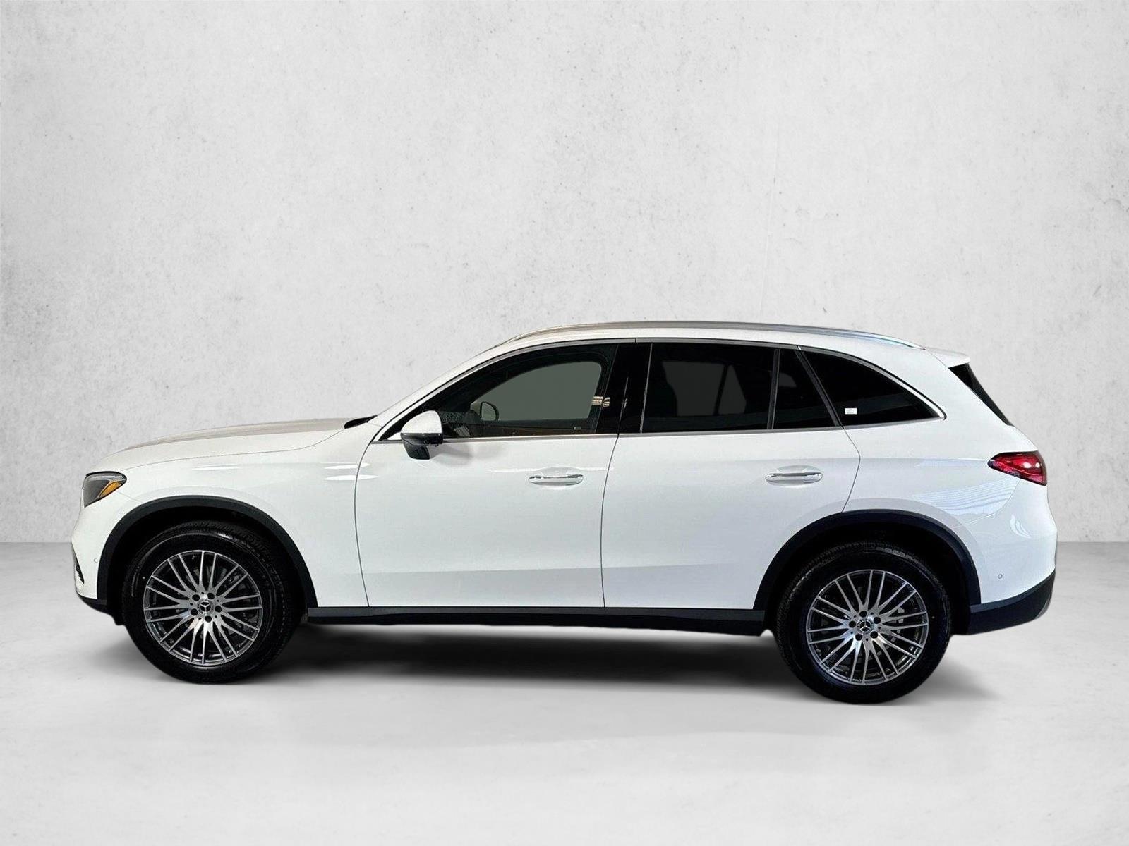 Thumbnail: 2026 Mercedes-Benz GLC - 2