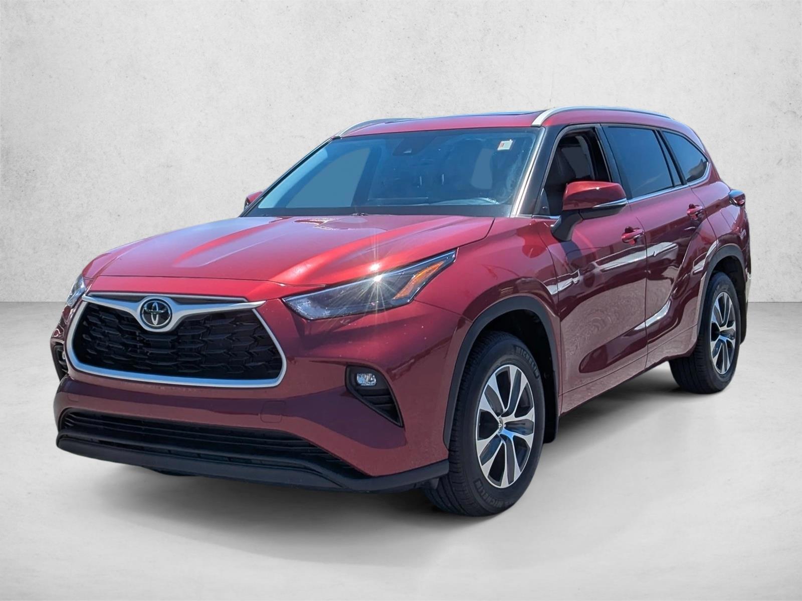 Thumbnail: 2023 Toyota Highlander - 1