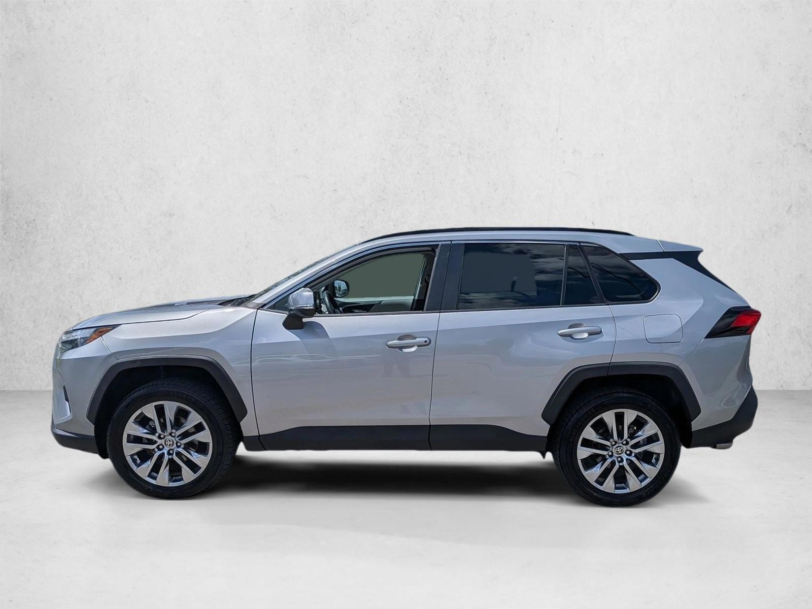 Thumbnail: 2022 Toyota RAV4 - 2