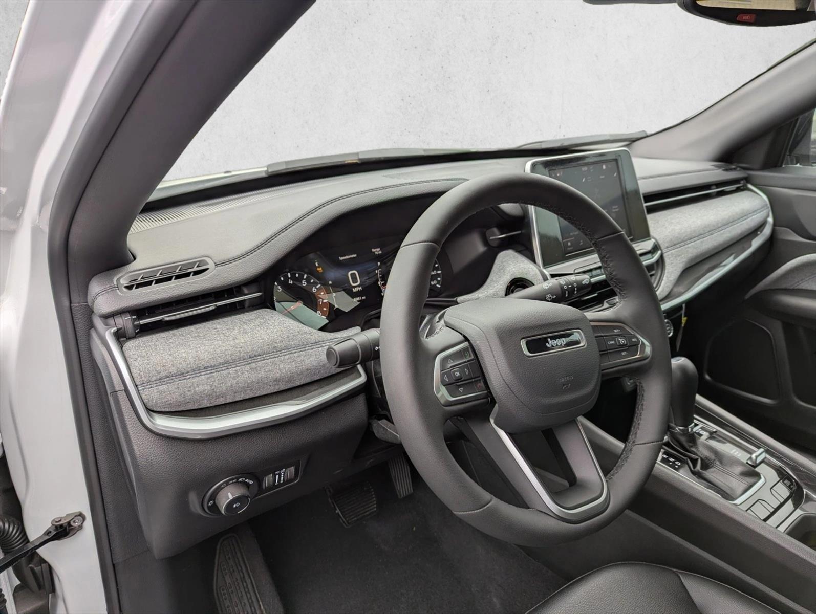 Thumbnail: 2026 Jeep Compass - 3