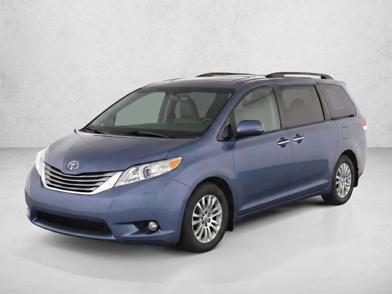 2014 Toyota Sienna XLE -
                  Centennial, CO