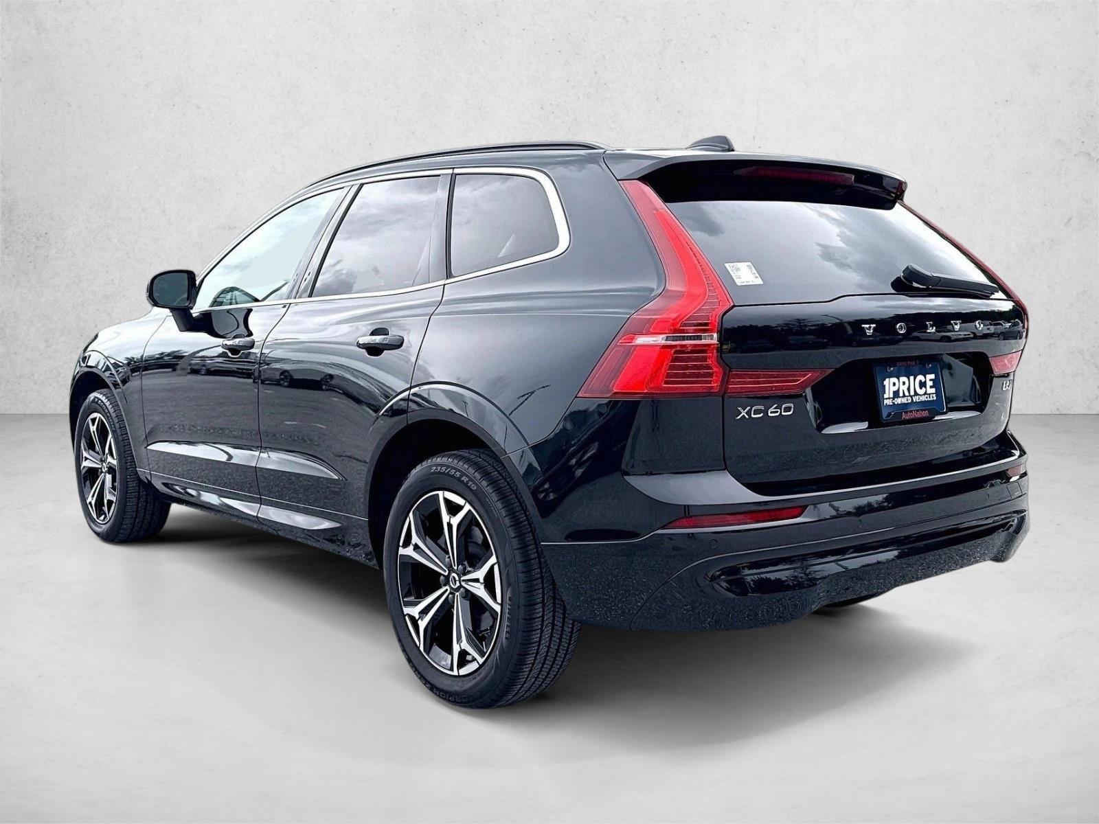 2022 Volvo XC60 Momentum - Photo 13