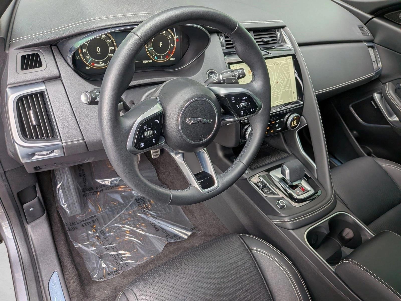 Thumbnail: 2024 Jaguar E-Pace - 3