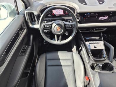 2025 Porsche Cayenne