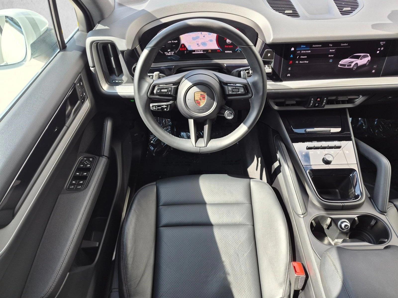 Thumbnail: 2025 Porsche Cayenne - 4