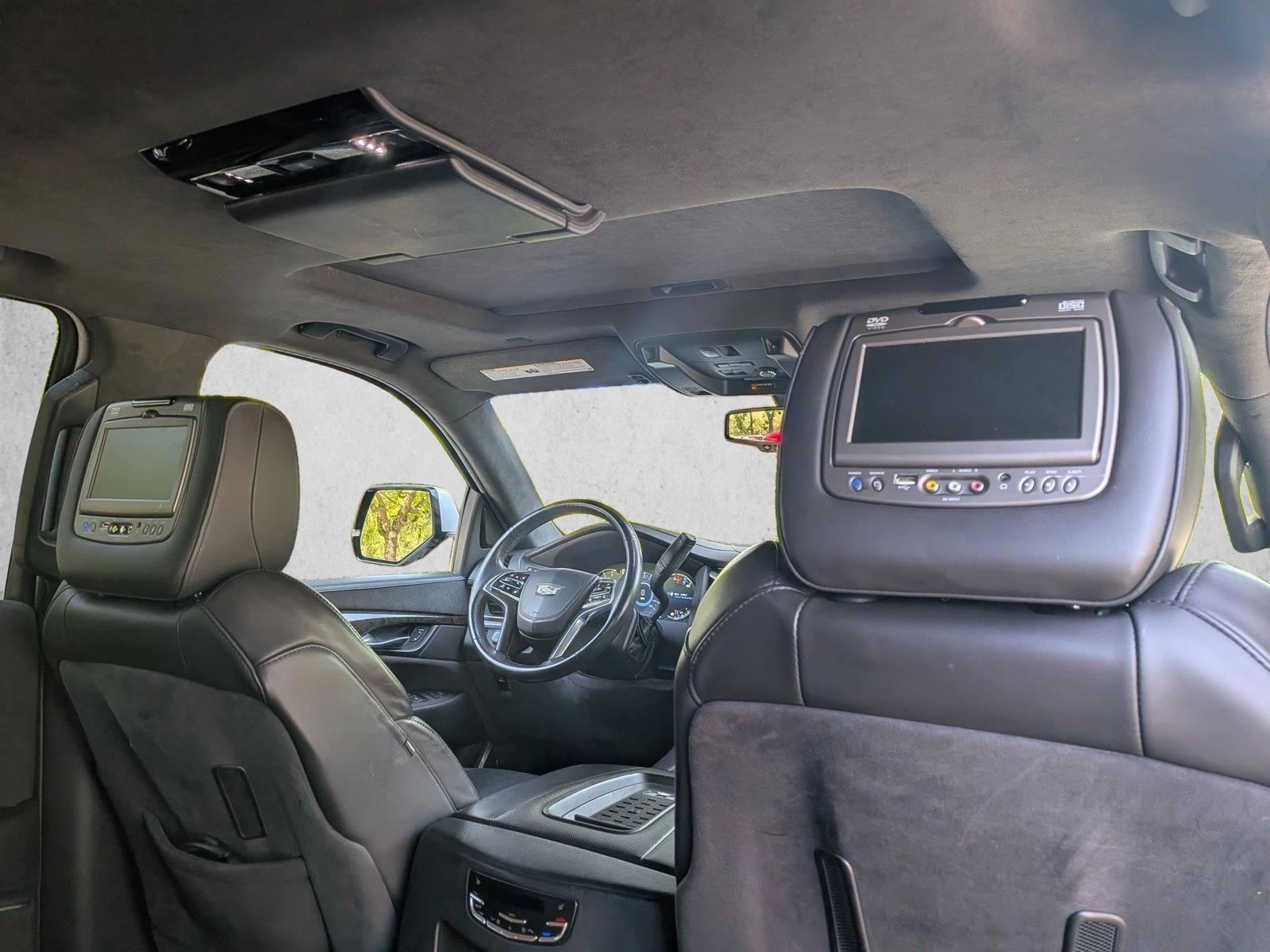 Thumbnail: 2016 Cadillac Escalade - 6