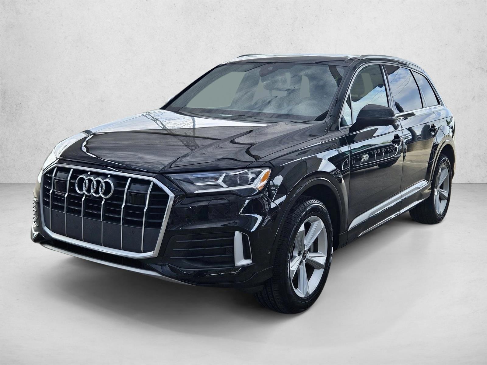 Thumbnail: 2023 Audi Q7 - 1