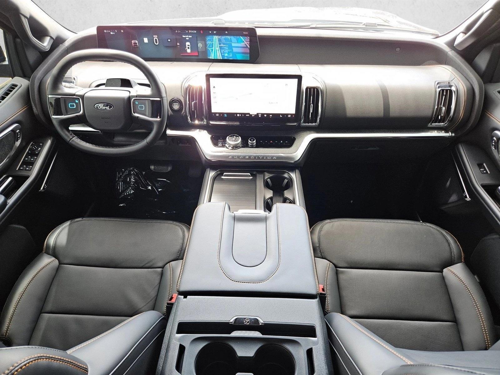 Thumbnail: 2026 Ford Expedition - 3