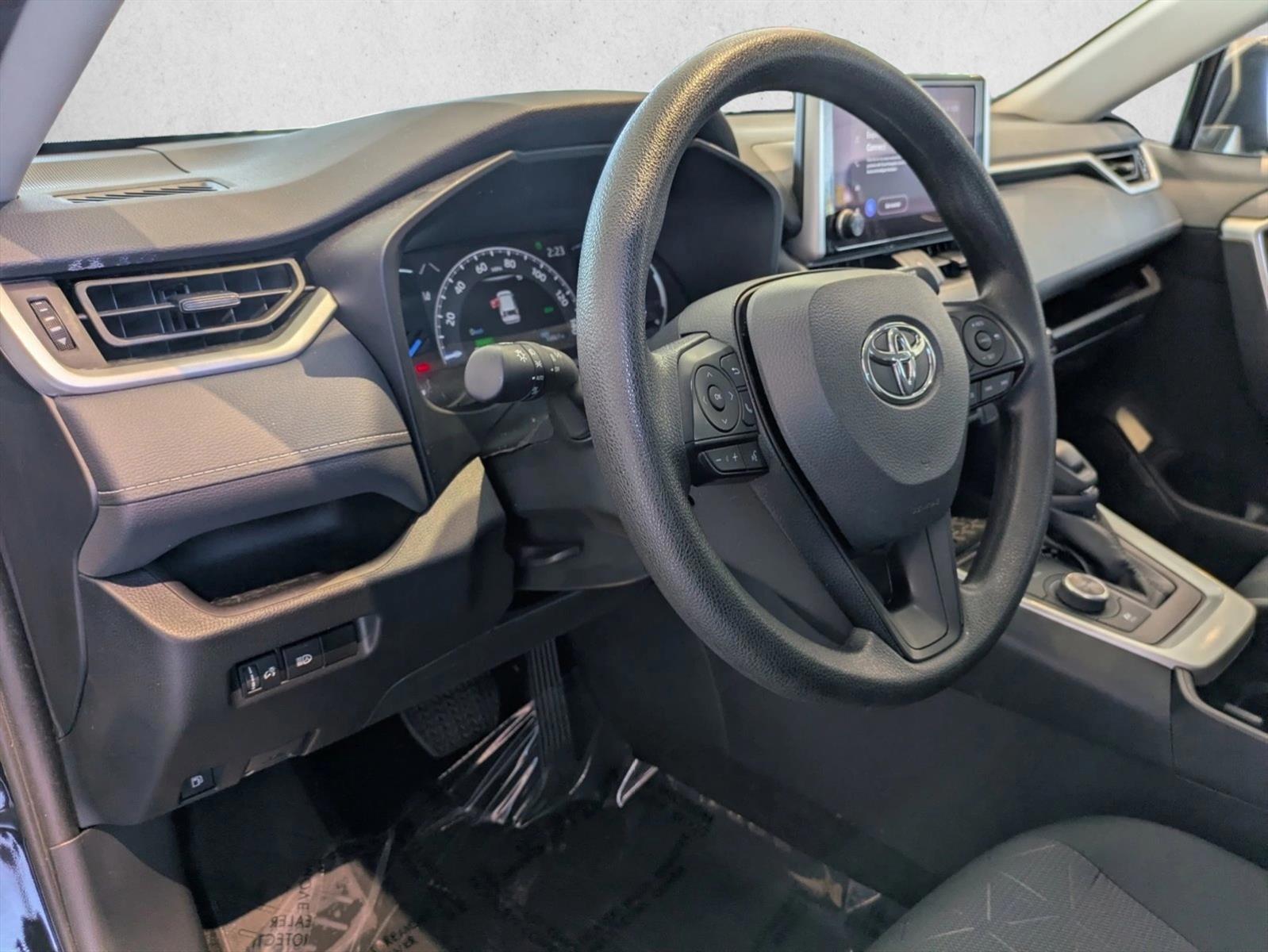 Thumbnail: 2024 Toyota RAV4 - 2