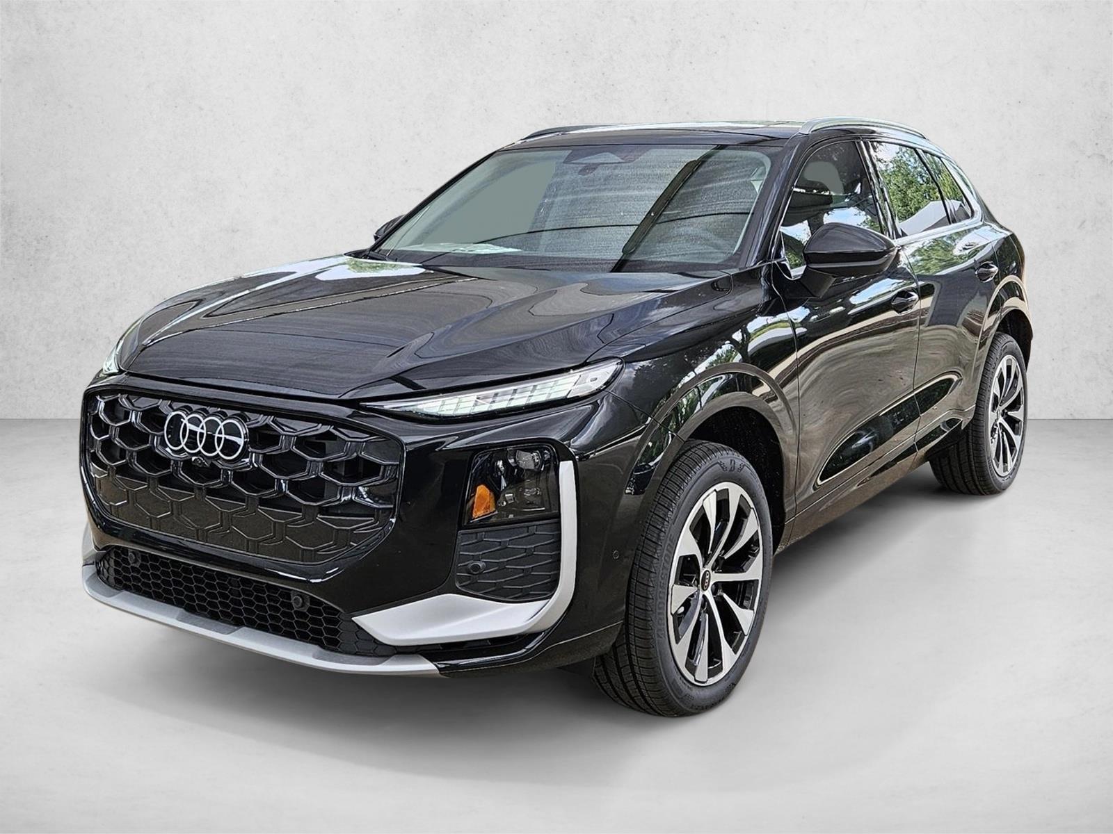 Thumbnail: 2026 Audi Q3 - 1