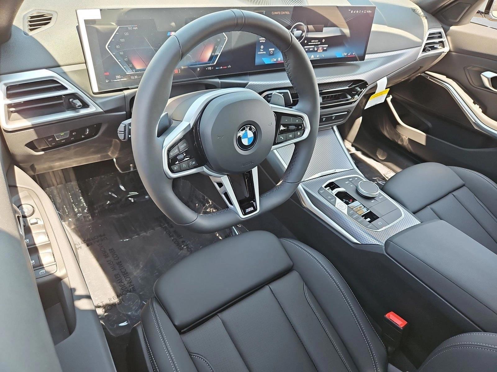 Thumbnail: 2026 BMW 3 Series - 3