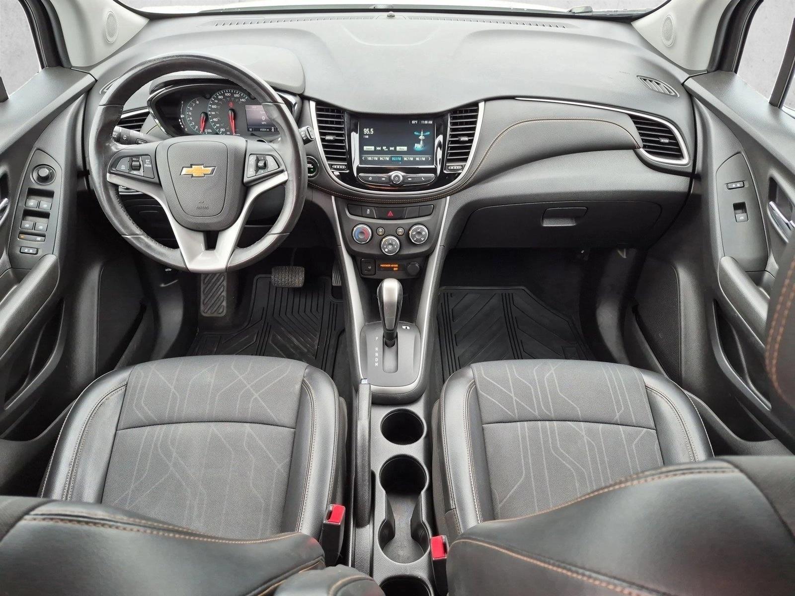 Thumbnail: 2017 Chevrolet Trax - 5
