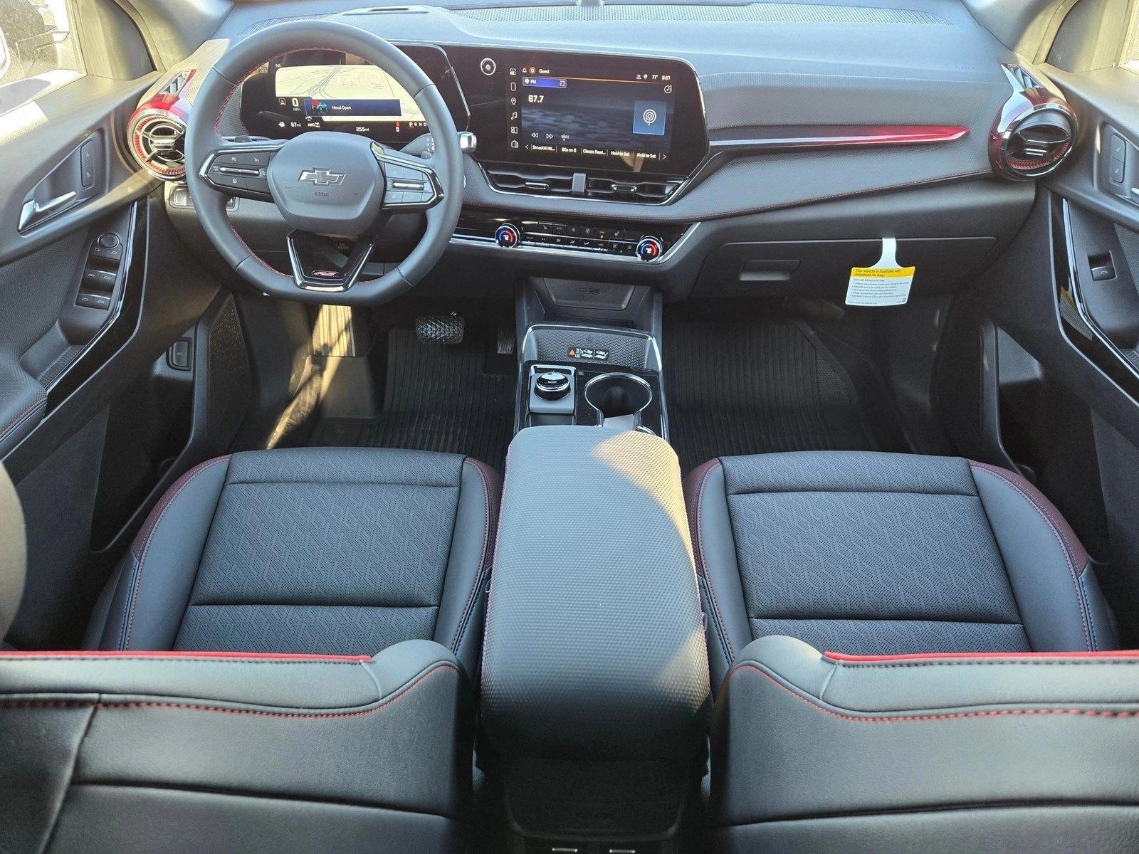 Thumbnail: 2026 Chevrolet Equinox - 3
