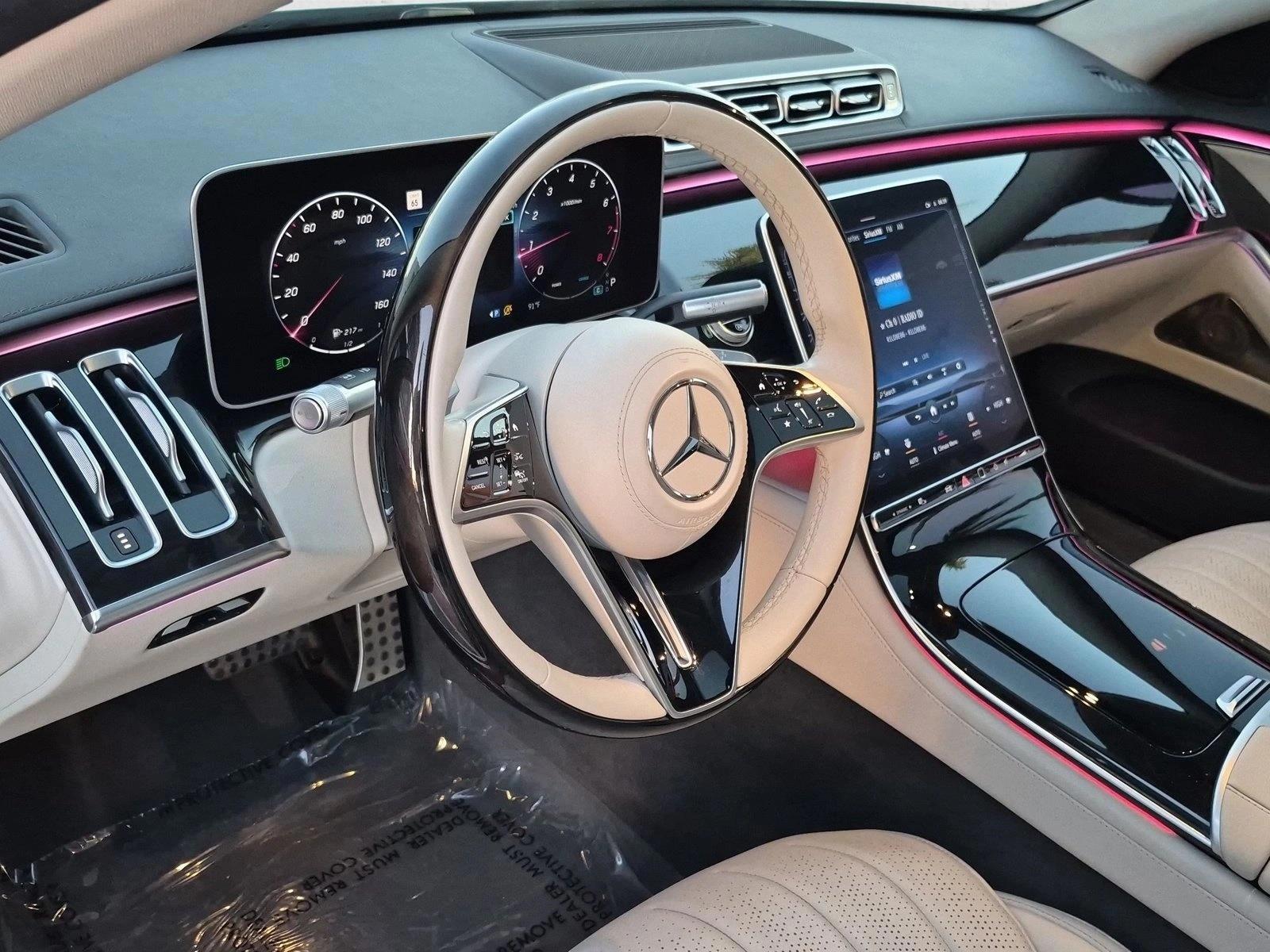 Thumbnail: 2023 Mercedes-Benz S-Class - 3