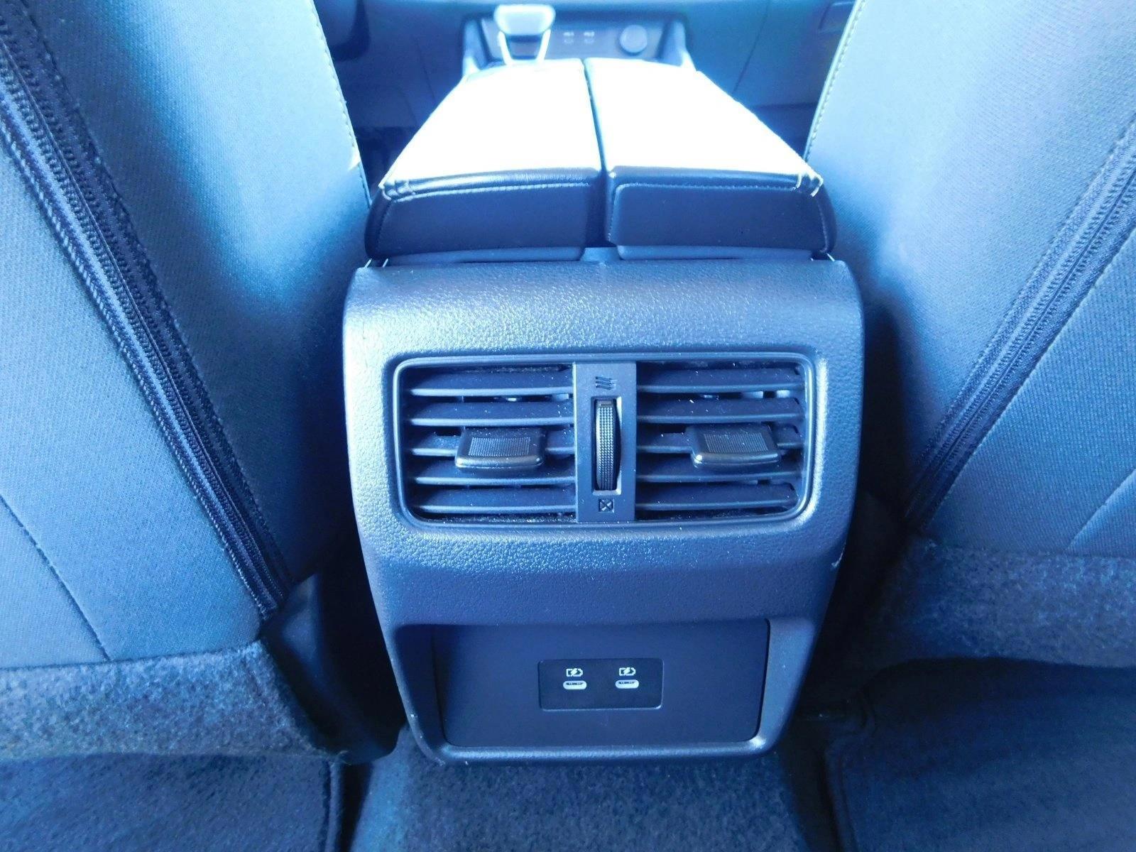 2025 Nissan Rogue SV - Photo 24