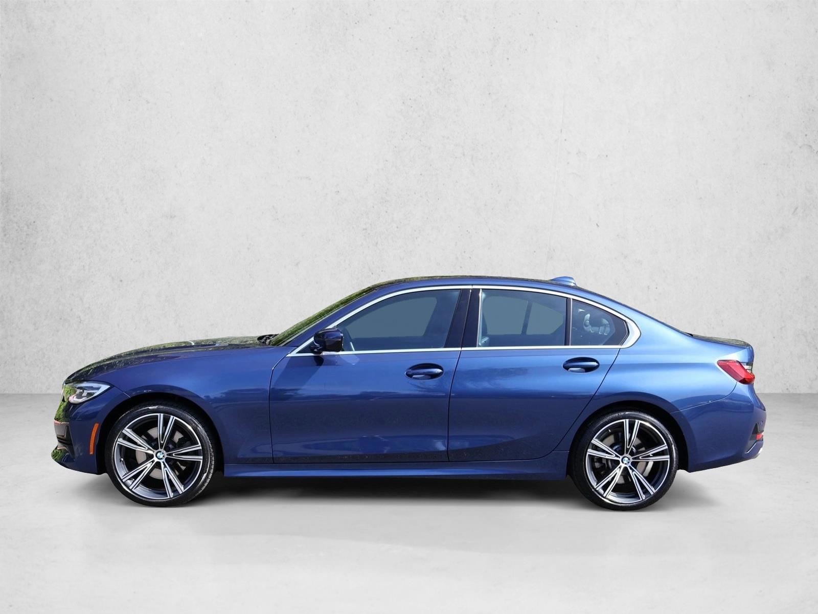 Thumbnail: 2022 BMW 3 Series - 2