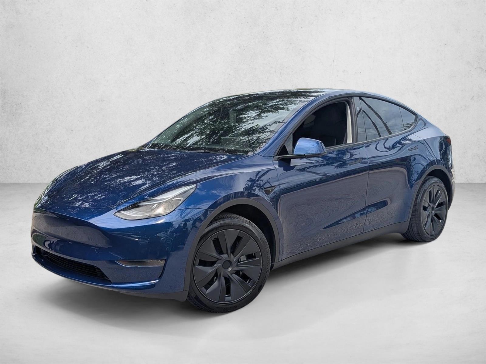 Thumbnail: 2025 Tesla Model Y - 1