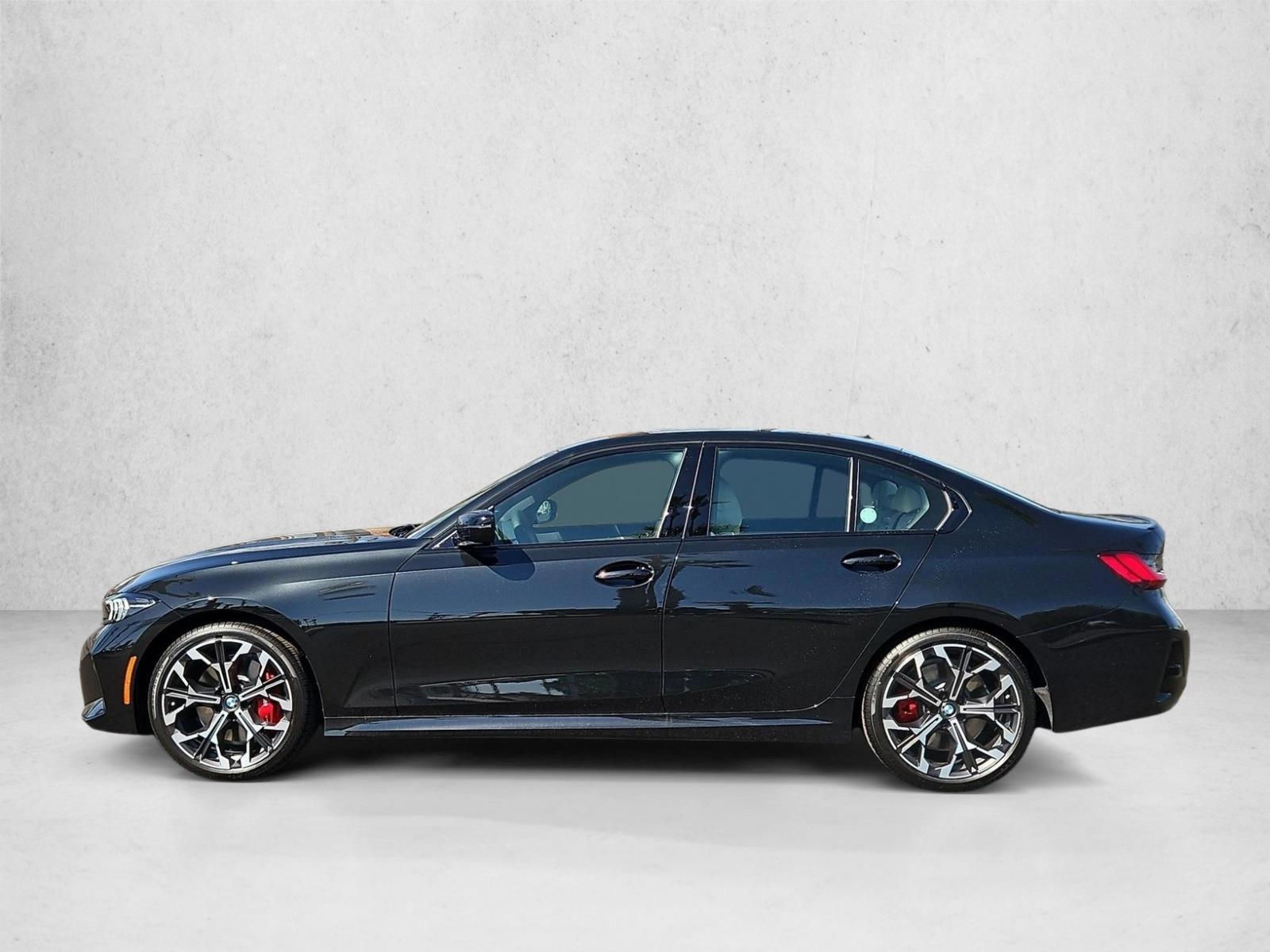 Thumbnail: 2026 BMW 3 Series - 2