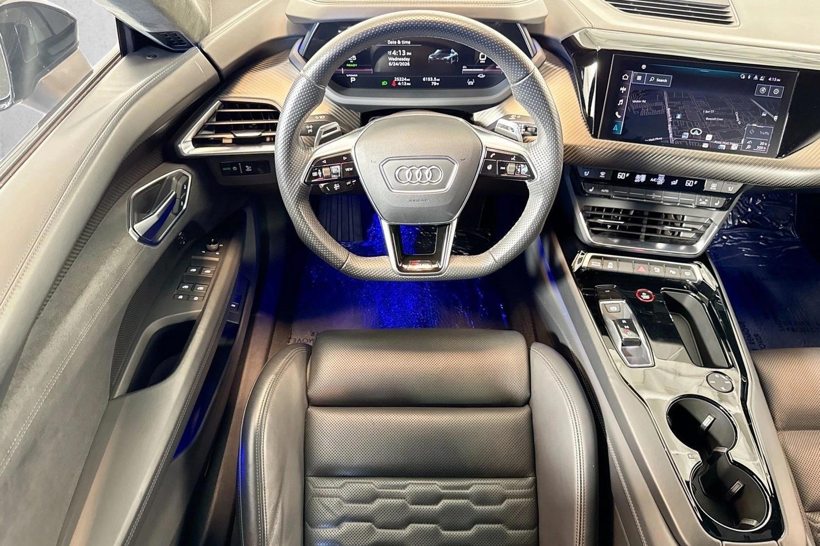 Thumbnail: 2023 Audi RS e-tron GT - 4