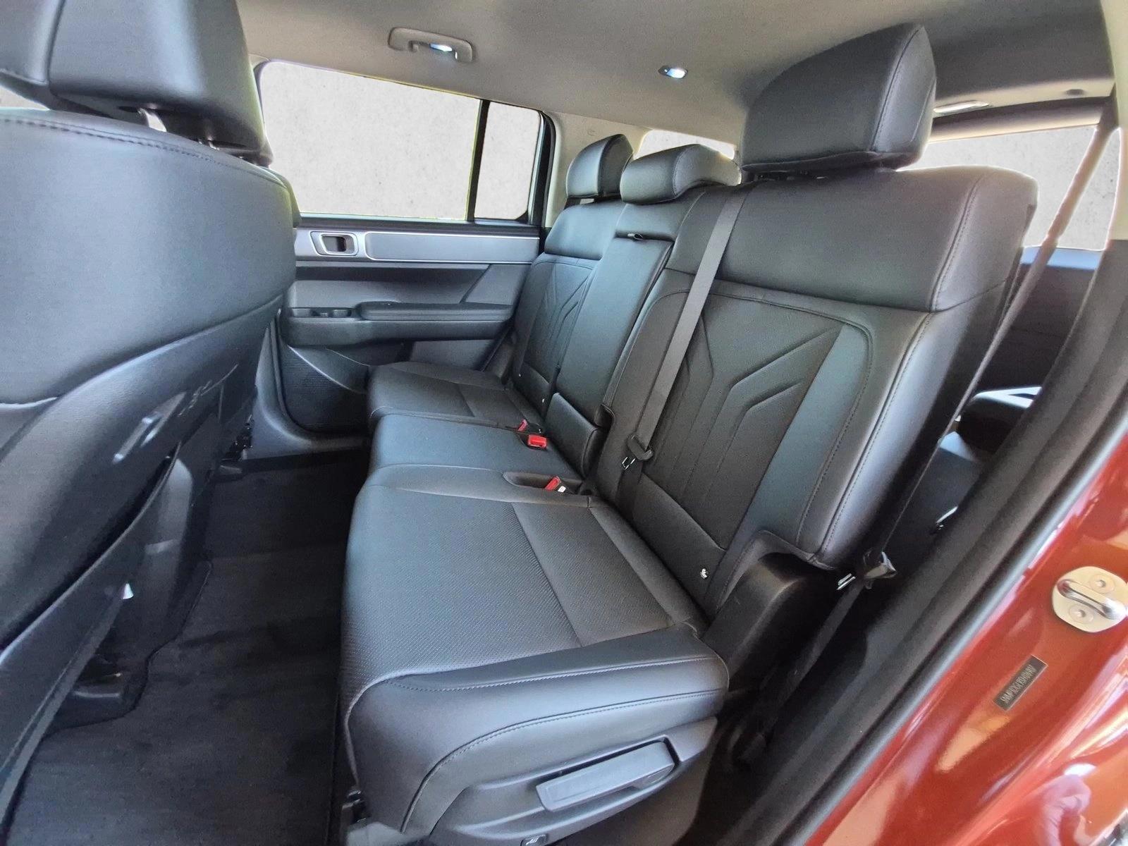 2025 Hyundai Santa Fe XRT - Photo 16