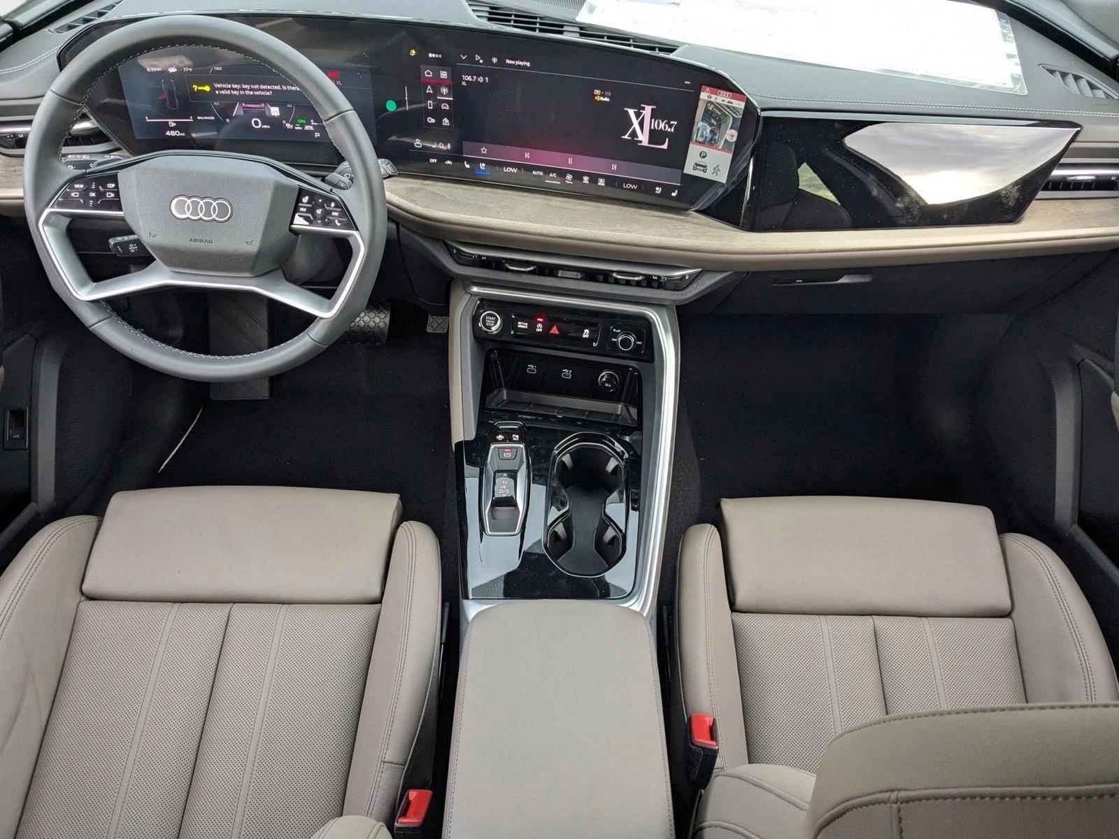 Thumbnail: 2025 Audi Q5 - 4