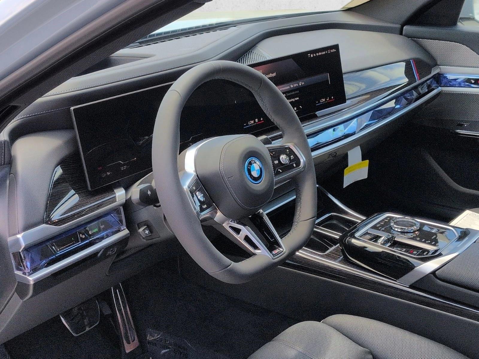 Thumbnail: 2026 BMW i7 - 3