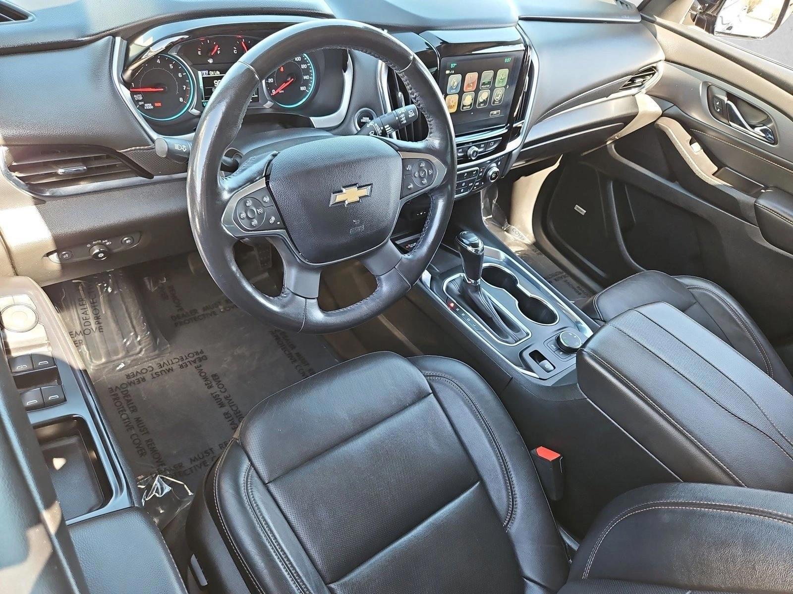 Thumbnail: 2019 Chevrolet Traverse - 3