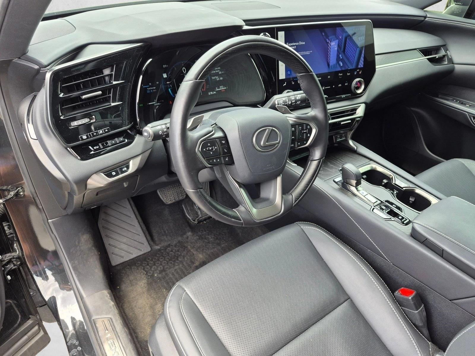 Thumbnail: 2025 Lexus RX - 3