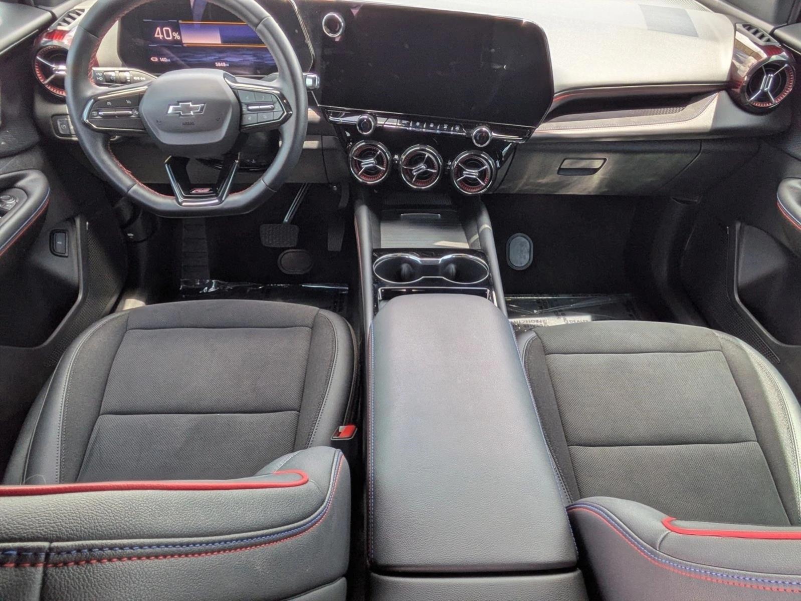 Thumbnail: 2025 Chevrolet Blazer EV - 4