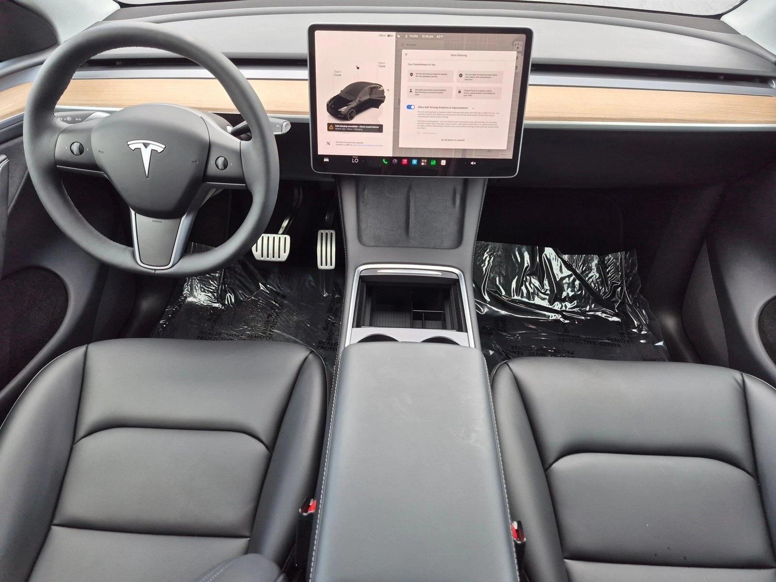 Thumbnail: 2025 Tesla Model Y - 3
