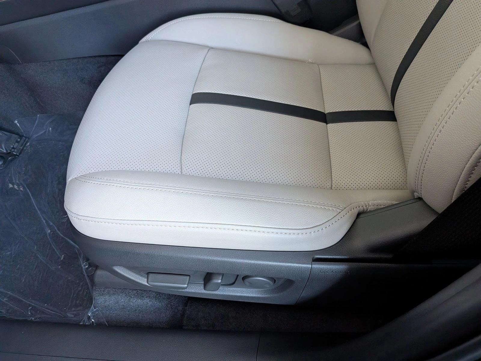 Thumbnail: 2026 Mazda CX-90 - 5