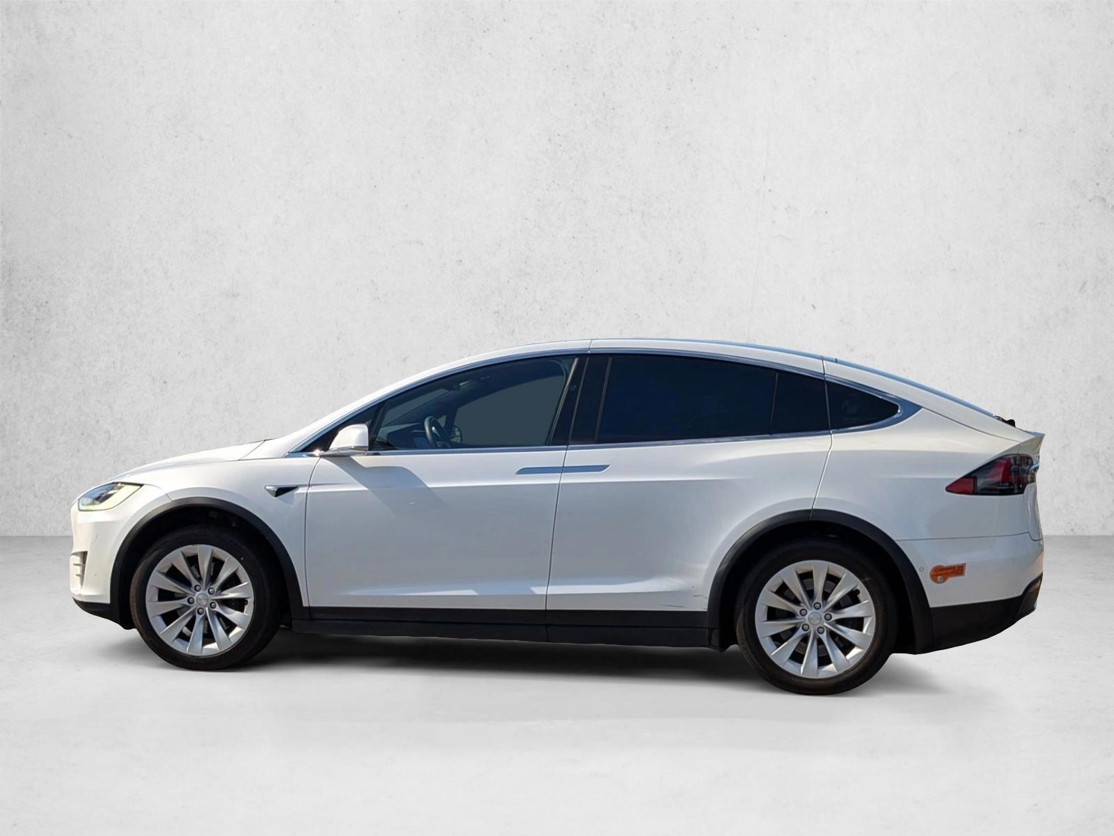 Thumbnail: 2020 Tesla Model X - 2