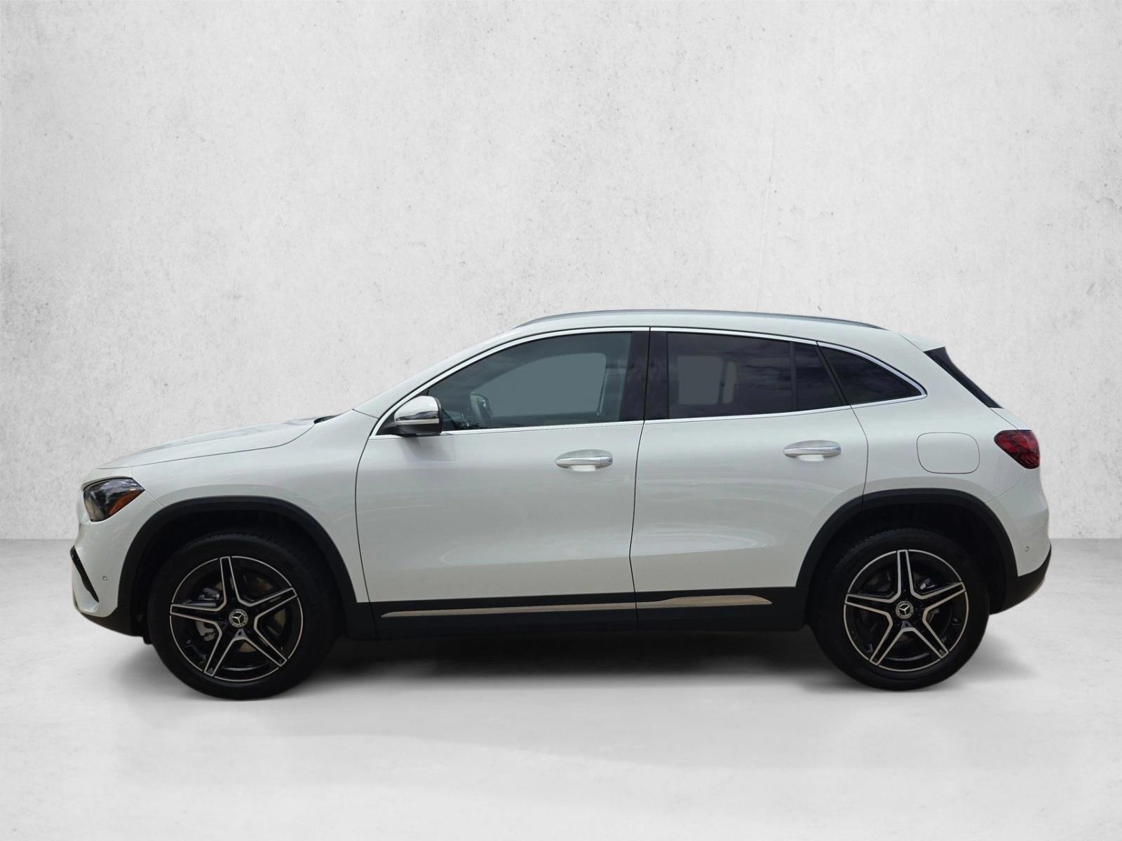 Thumbnail: 2026 Mercedes-Benz GLA - 2