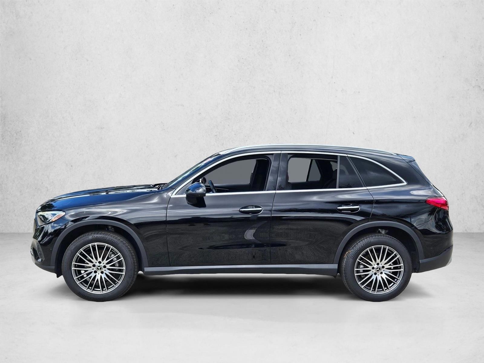 Thumbnail: 2023 Mercedes-Benz GLC - 2