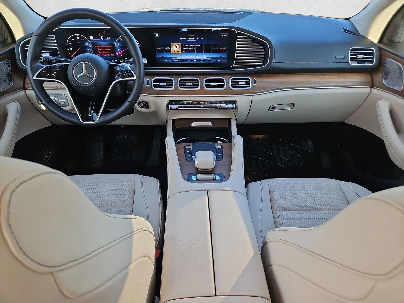 Thumbnail: 2025 Mercedes-Benz GLS - 3