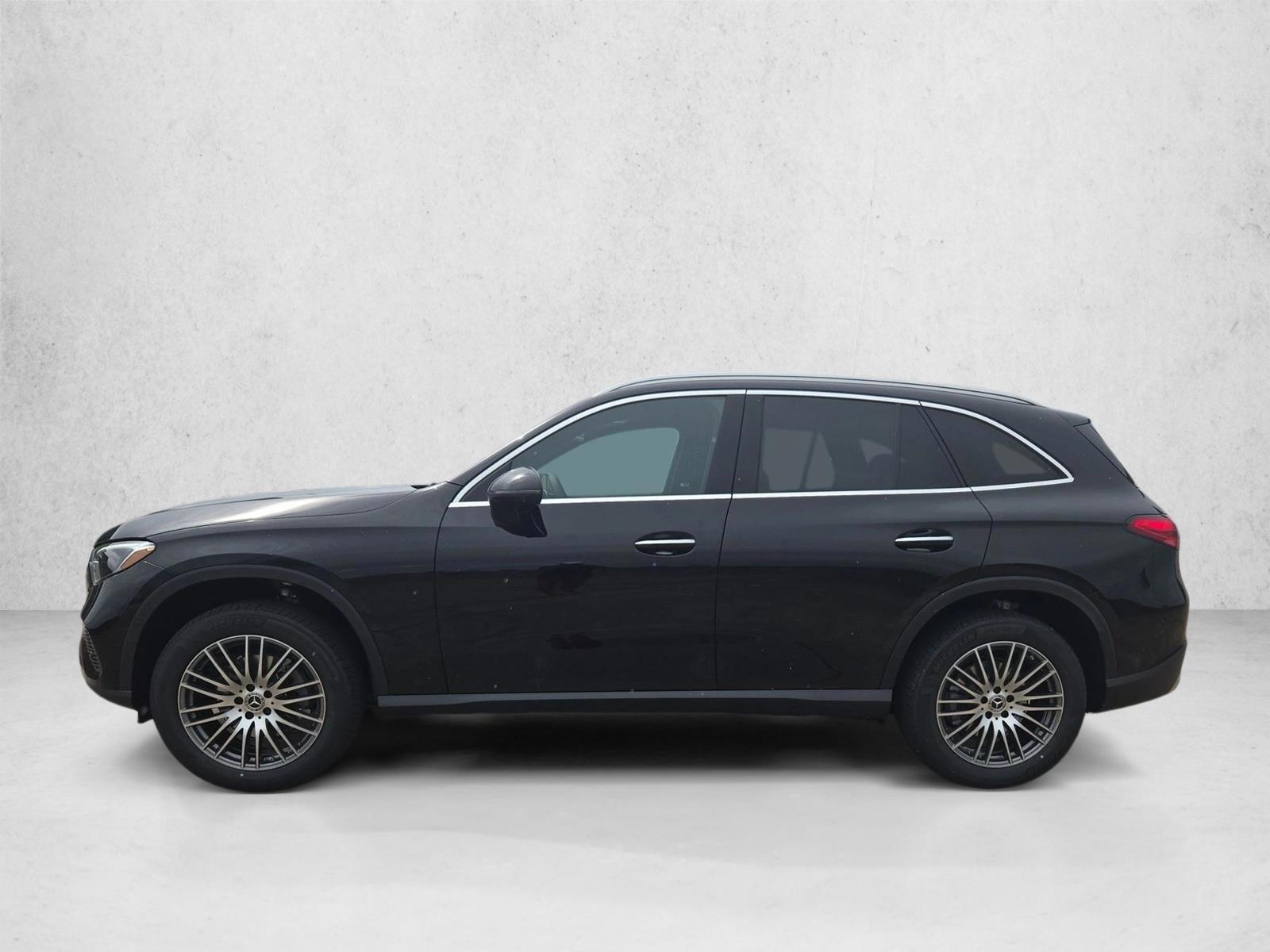 Thumbnail: 2026 Mercedes-Benz GLC - 2
