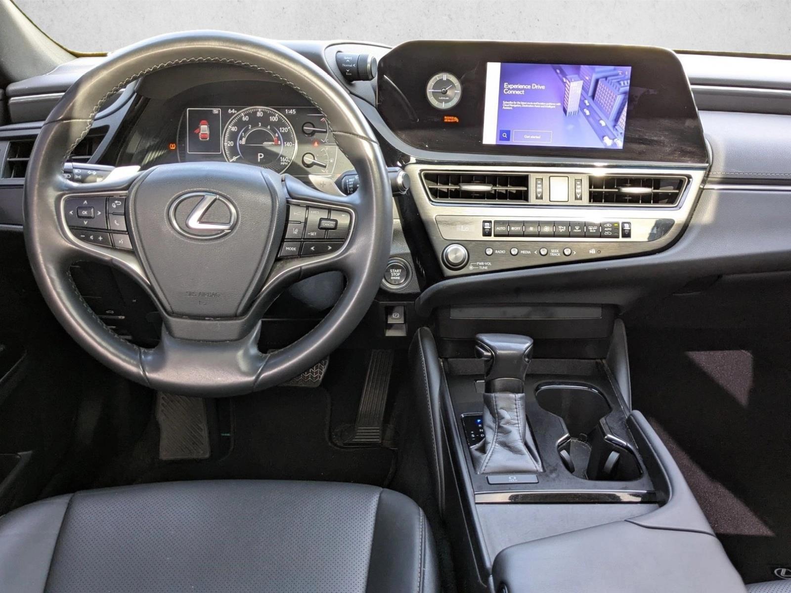 Thumbnail: 2024 Lexus ES - 4