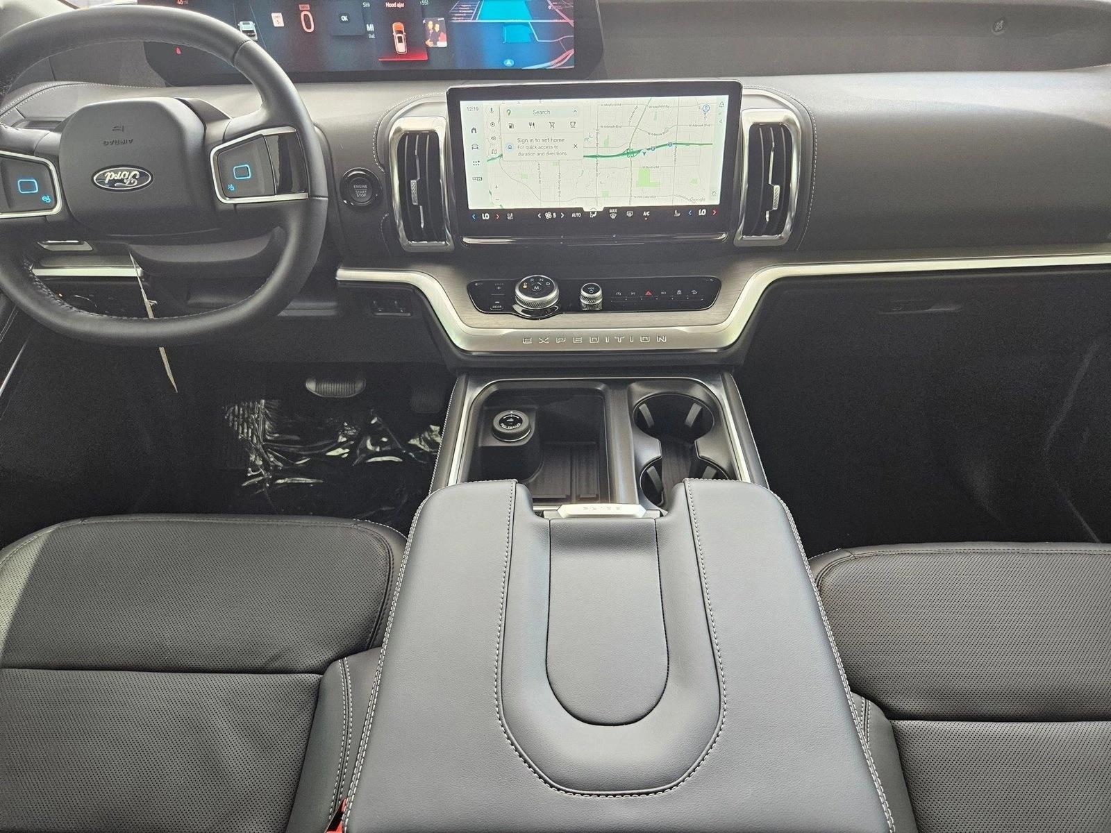 Thumbnail: 2026 Ford Expedition - 3