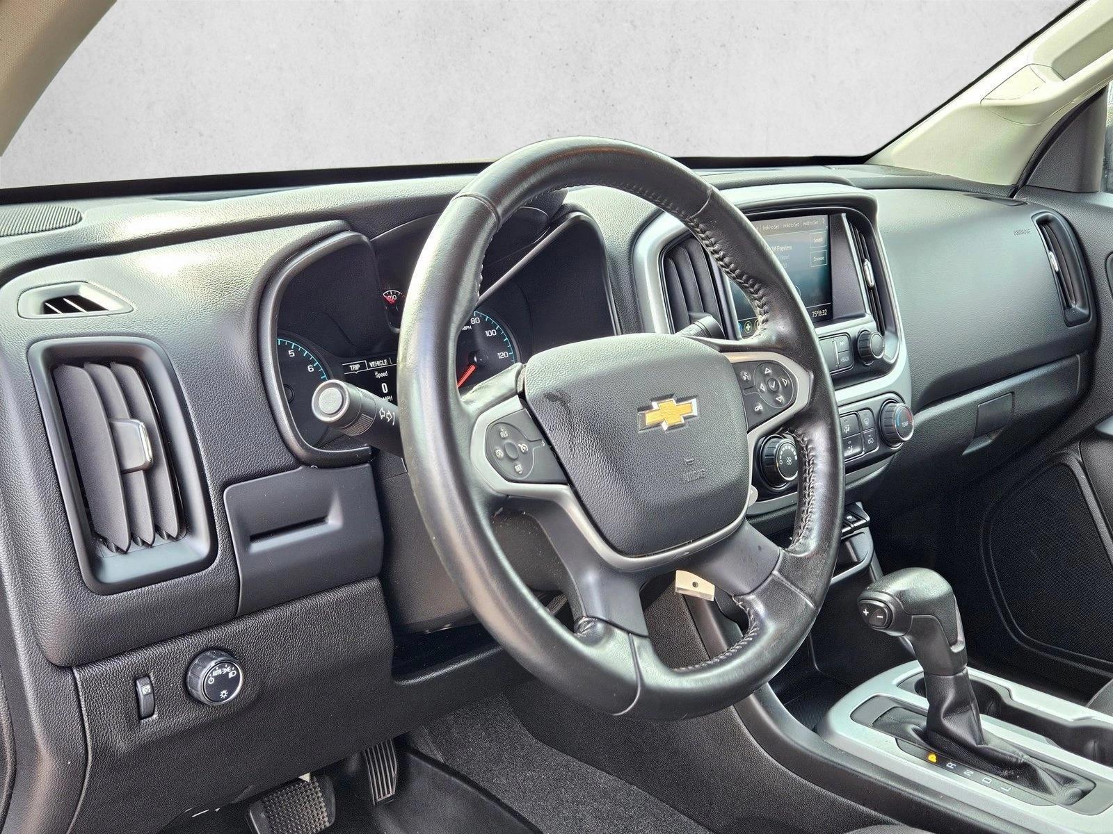 Thumbnail: 2021 Chevrolet Colorado - 3