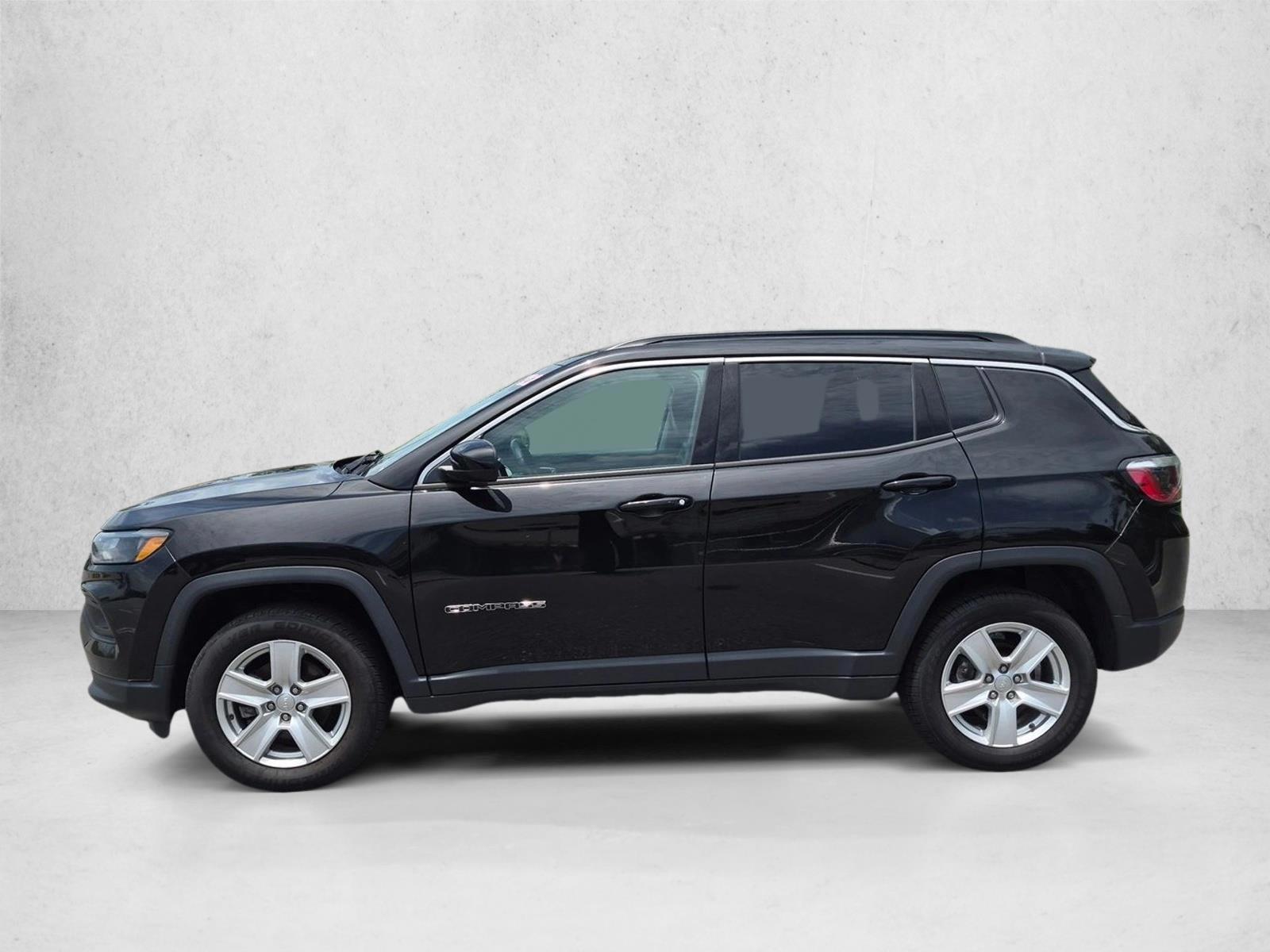 Thumbnail: 2022 Jeep Compass - 2