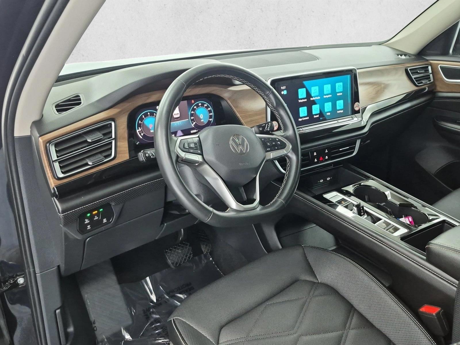 Thumbnail: 2025 Volkswagen Atlas - 3