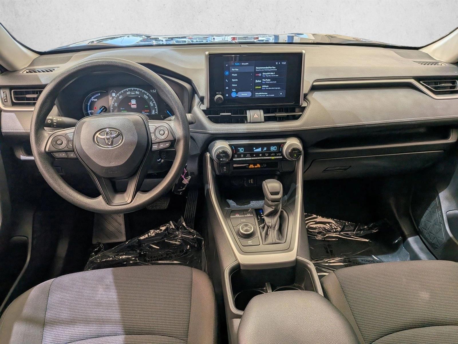 Thumbnail: 2025 Toyota RAV4 - 3