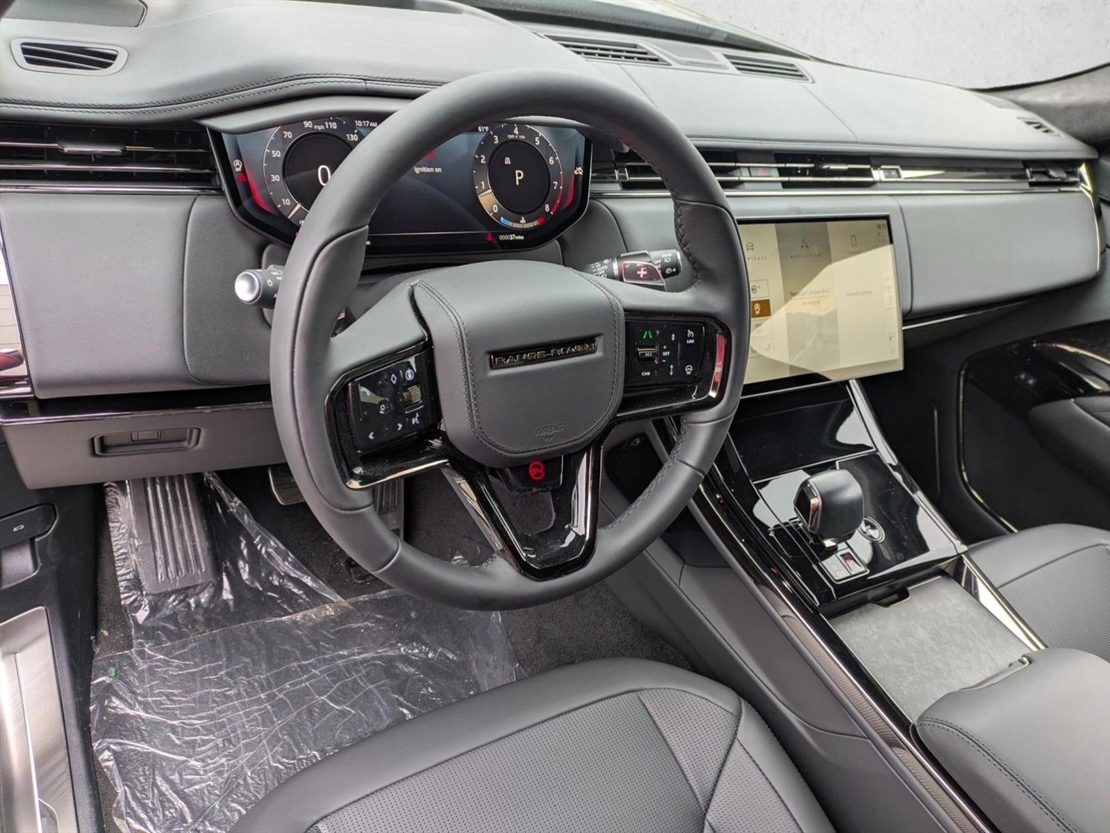 Thumbnail: 2025 Land Rover Range Rover Sport - 3