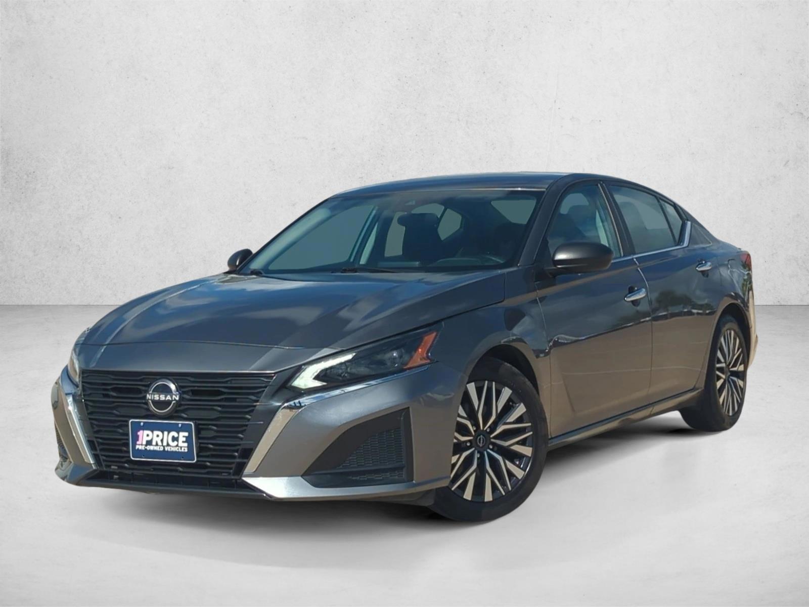 Thumbnail: 2025 Nissan Altima - 1