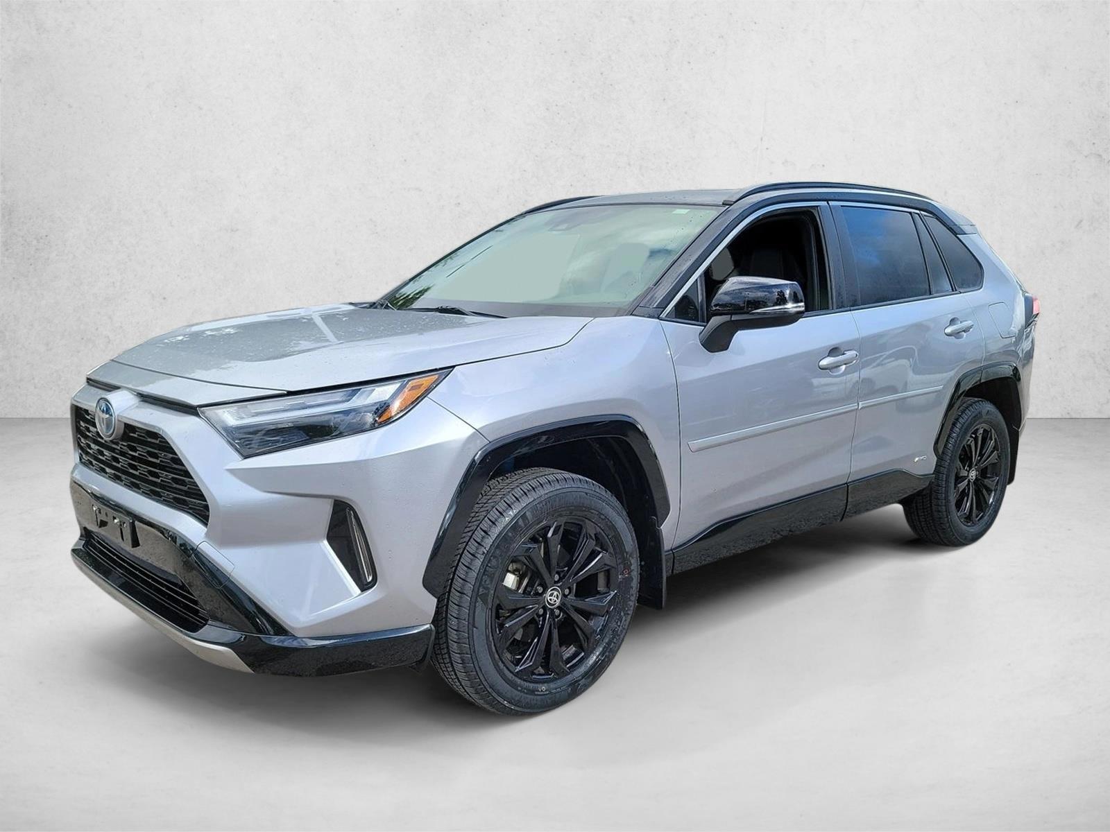 Thumbnail: 2022 Toyota RAV4 - 1